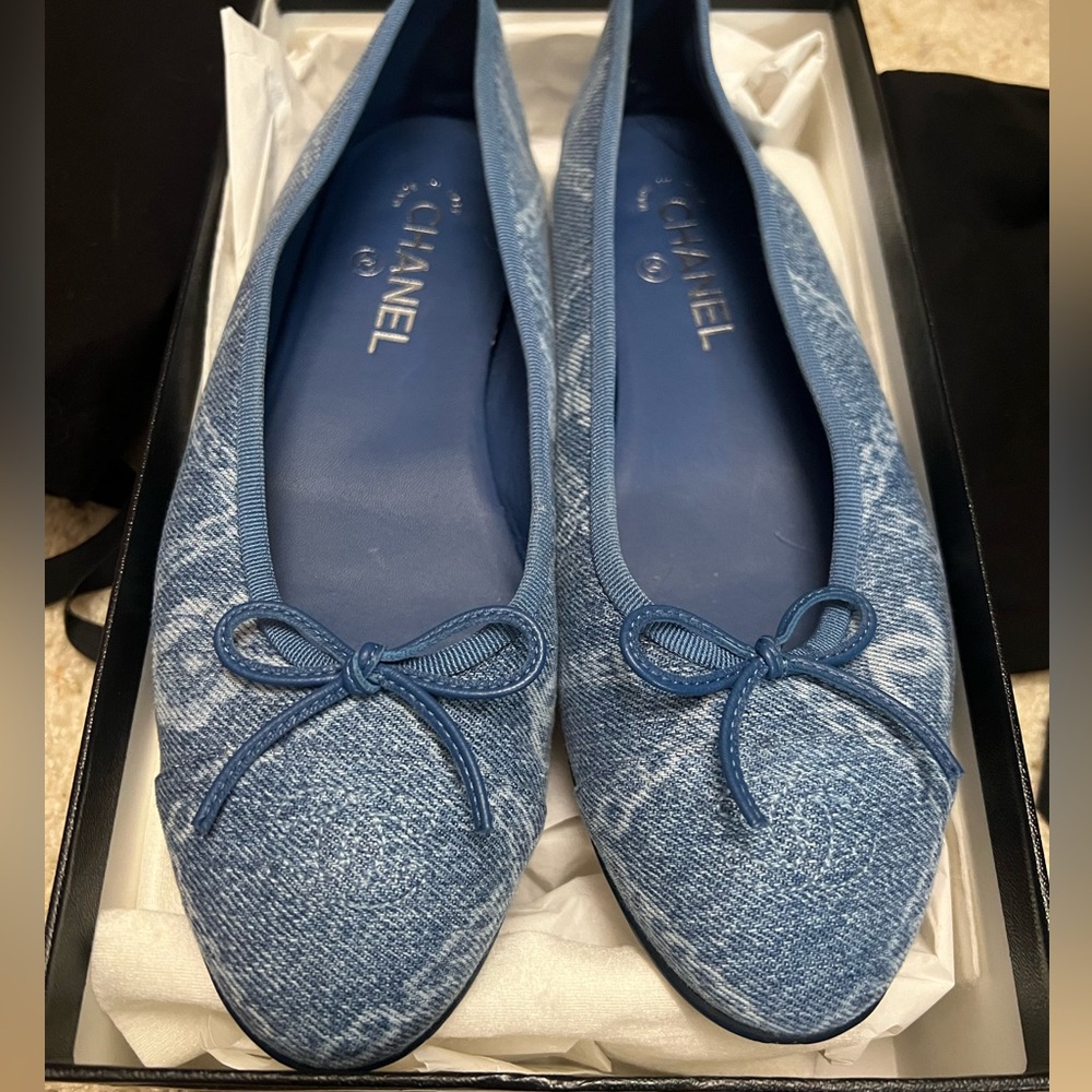 Chanel denim ballet flats! Size 39.5. High demand.